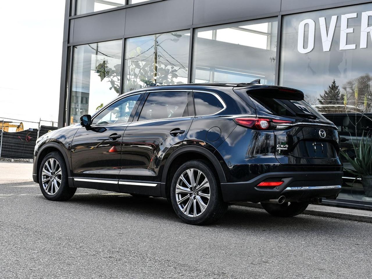 2022 Mazda CX-9 Signature AWD Photo