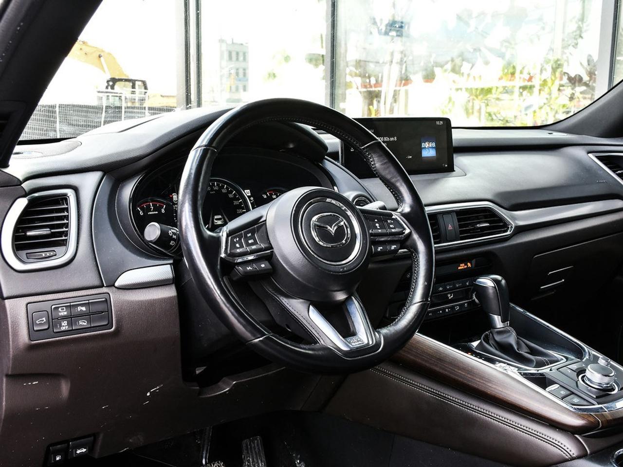 2022 Mazda CX-9 Signature AWD Photo