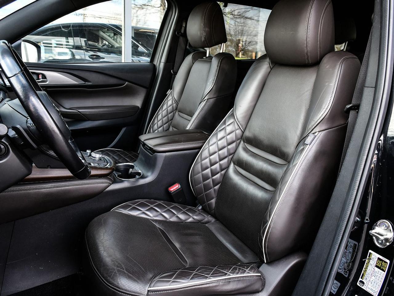 2022 Mazda CX-9 Signature AWD Photo