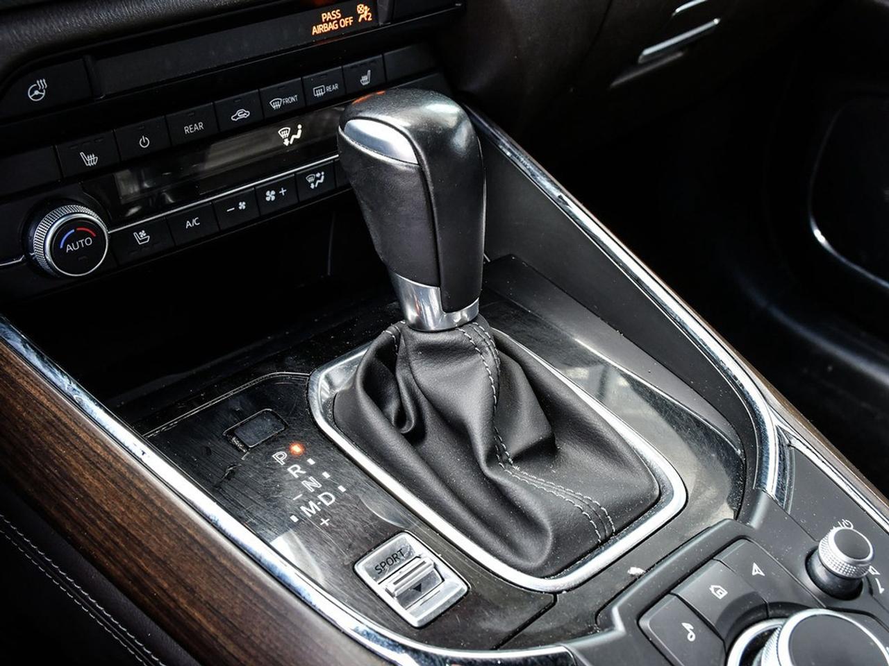 2022 Mazda CX-9 Signature AWD Photo