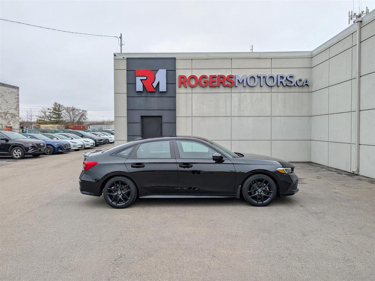 2023 Honda Civic Si 6SPD - SUNROOF - NAVI - TECH FEATS Photo