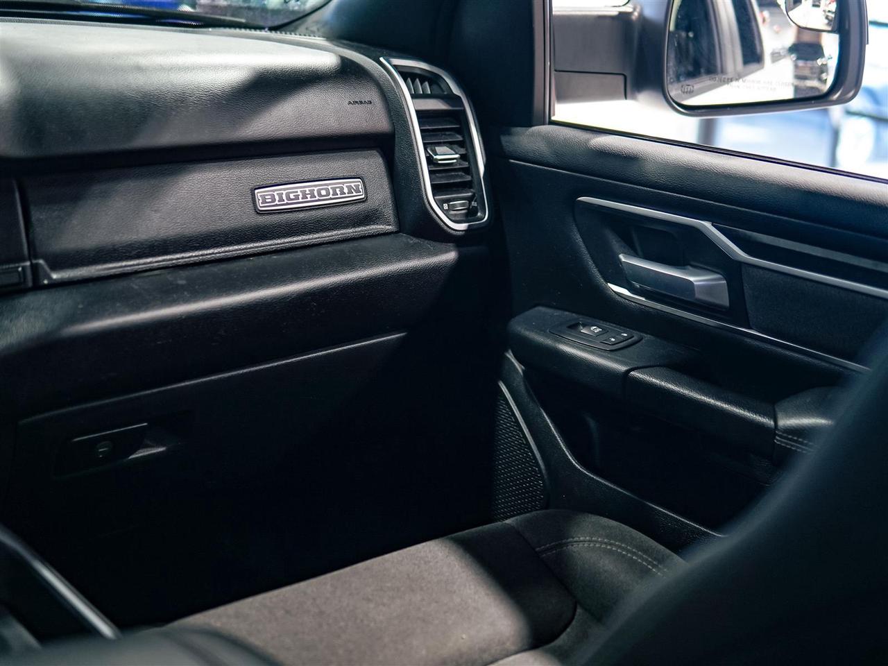 2019 RAM 1500 BIG HORN | 4X4 | 5.7 HEMI | LEVEL 2 | NAV | LUX PKG Photo