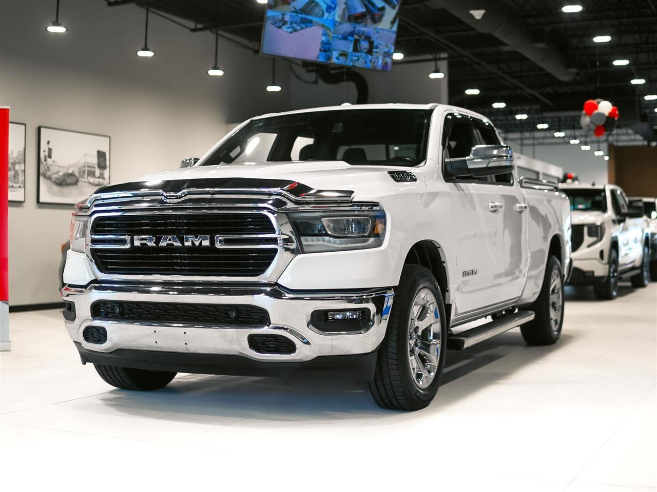 2019 RAM 1500 BIG HORN | 4X4 | 5.7 HEMI | LEVEL 2 | NAV | LUX PKG Photo