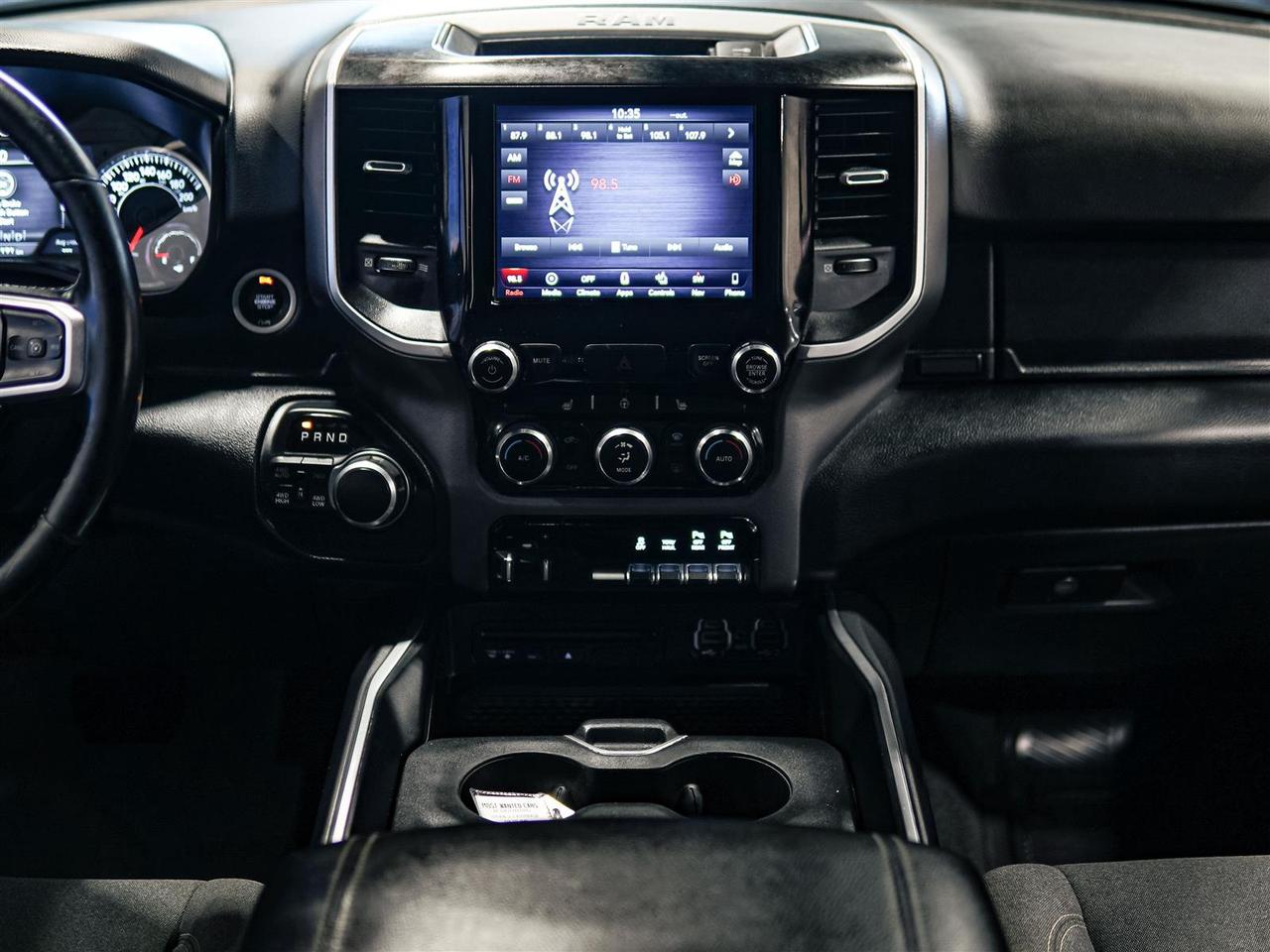 2019 RAM 1500 BIG HORN | 4X4 | 5.7 HEMI | LEVEL 2 | NAV | LUX PKG Photo