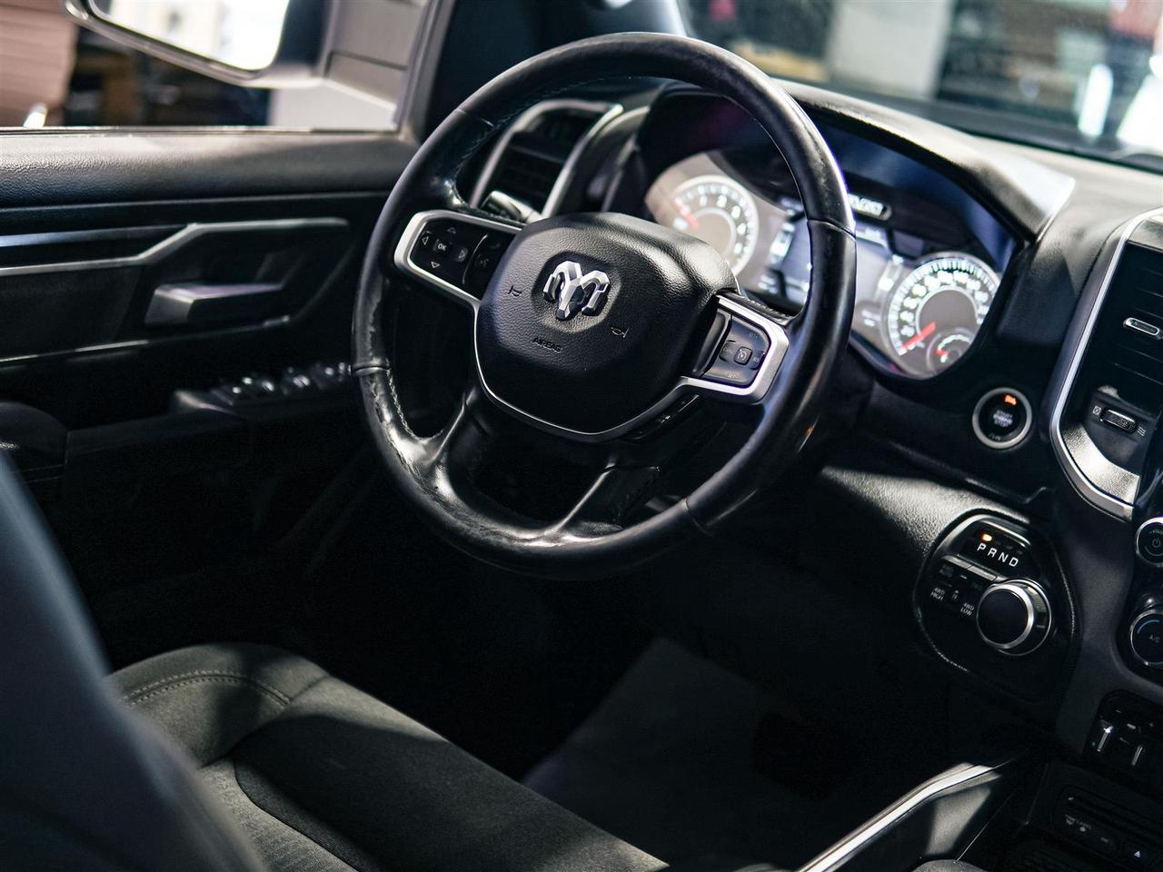 2019 RAM 1500 BIG HORN | 4X4 | 5.7 HEMI | LEVEL 2 | NAV | LUX PKG Photo