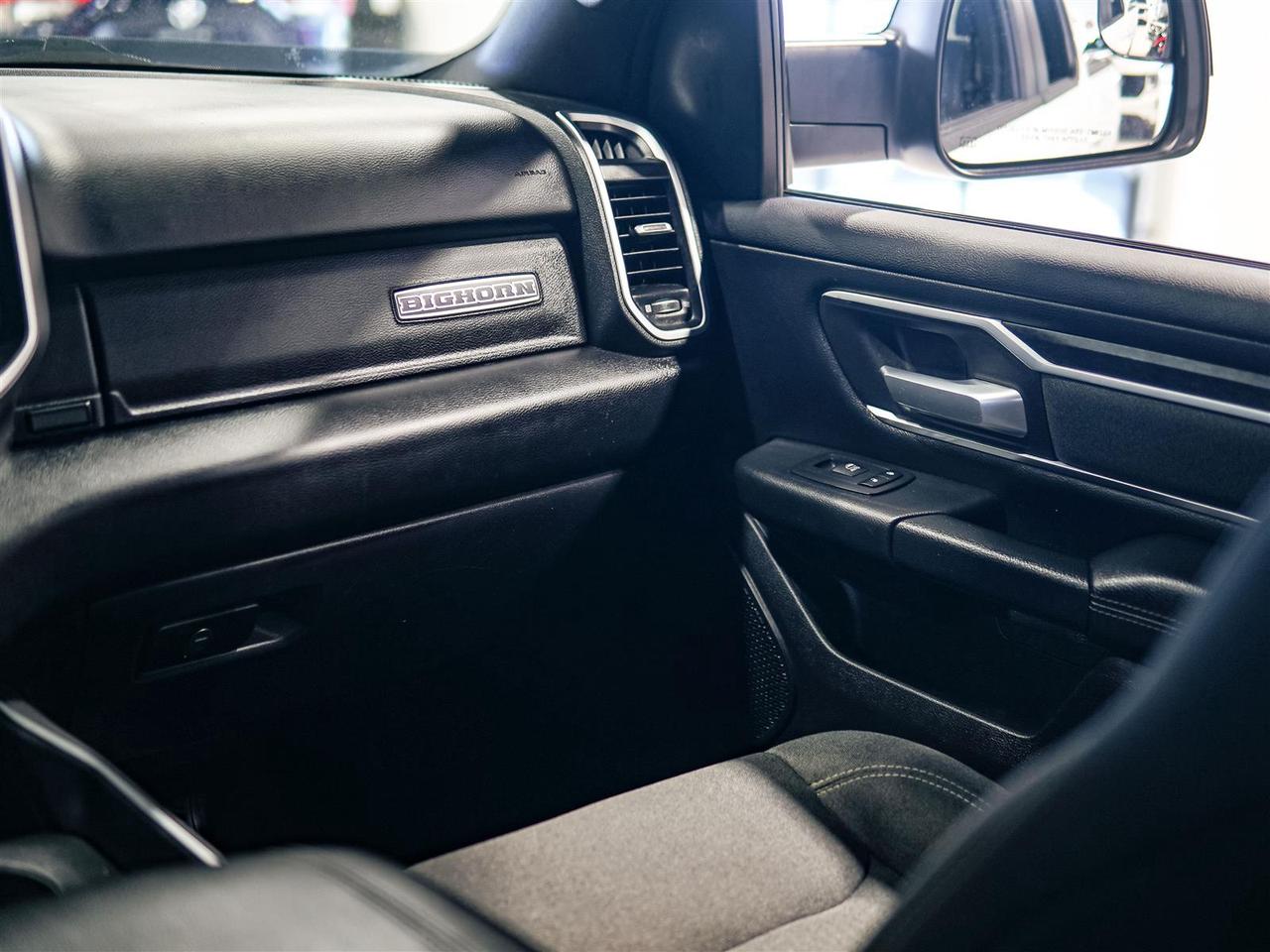 2019 RAM 1500 BIG HORN | 4X4 | 5.7 HEMI | LEVEL 2 | NAV | LUX PKG Photo