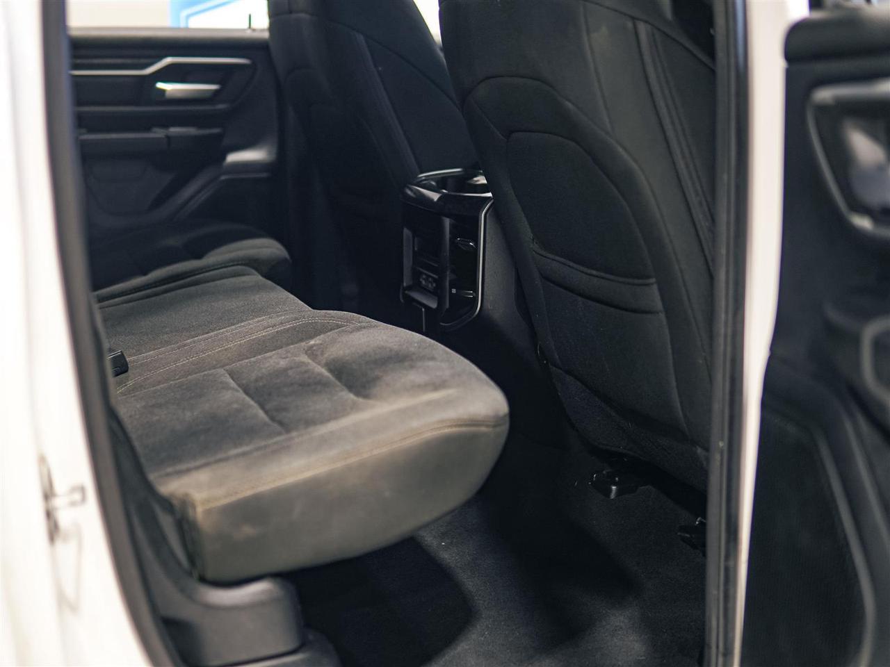 2019 RAM 1500 BIG HORN | 4X4 | 5.7 HEMI | LEVEL 2 | NAV | LUX PKG Photo