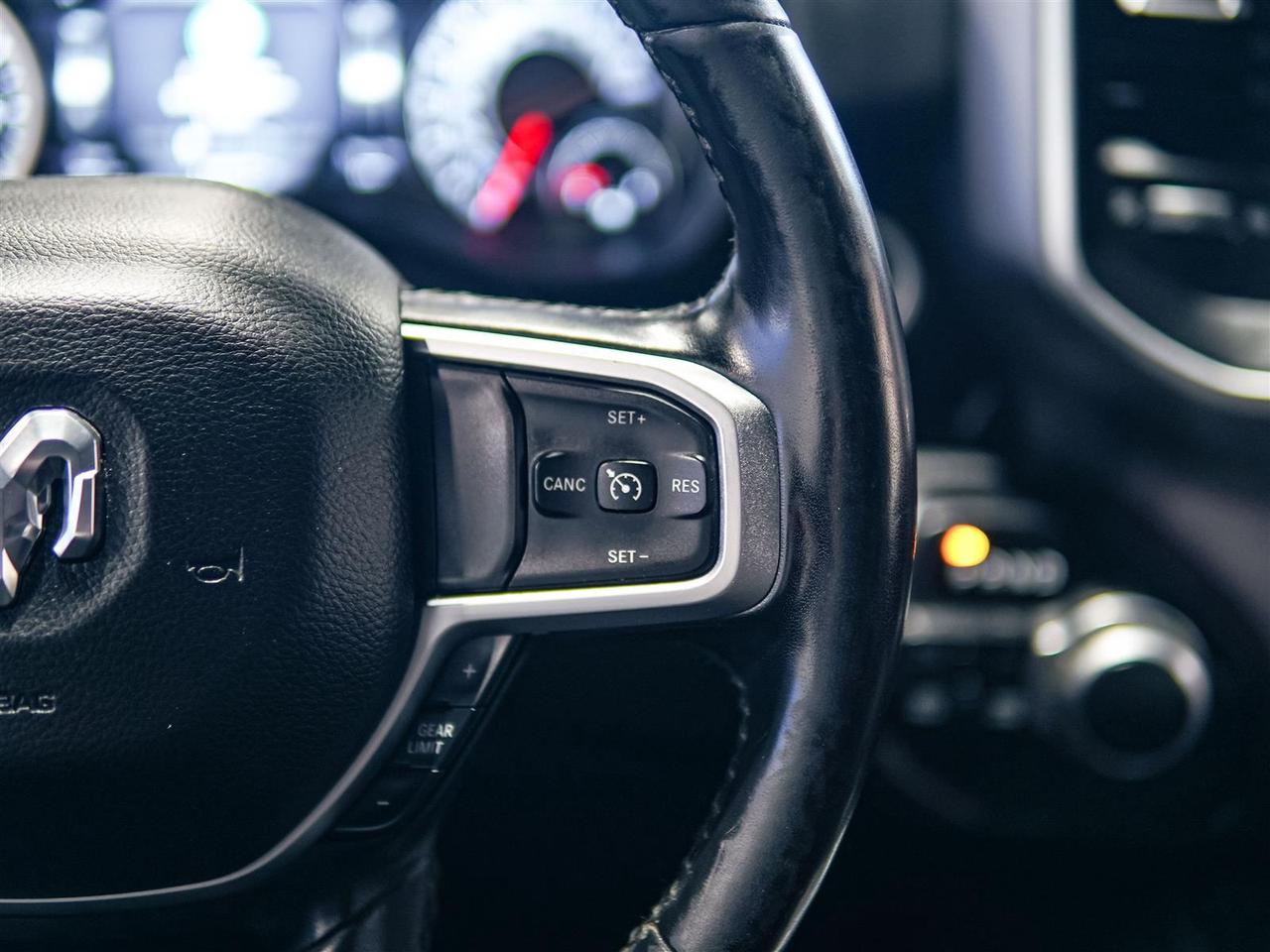 2019 RAM 1500 BIG HORN | 4X4 | 5.7 HEMI | LEVEL 2 | NAV | LUX PKG Photo