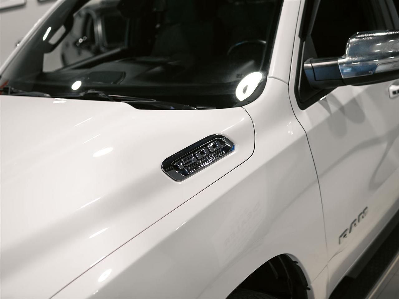 2019 RAM 1500 BIG HORN | 4X4 | 5.7 HEMI | LEVEL 2 | NAV | LUX PKG Photo