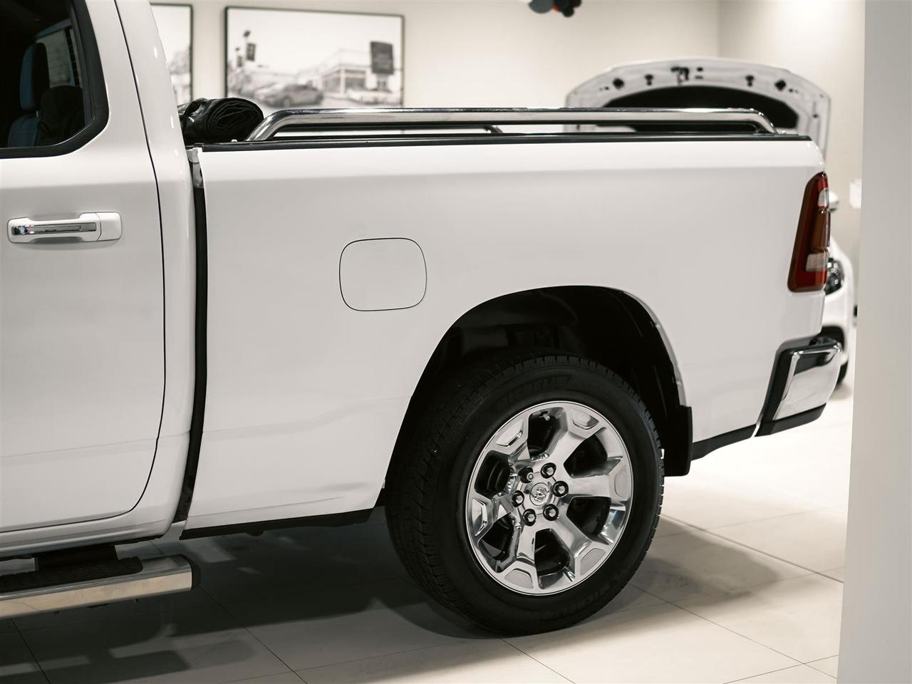 2019 RAM 1500 BIG HORN | 4X4 | 5.7 HEMI | LEVEL 2 | NAV | LUX PKG Photo