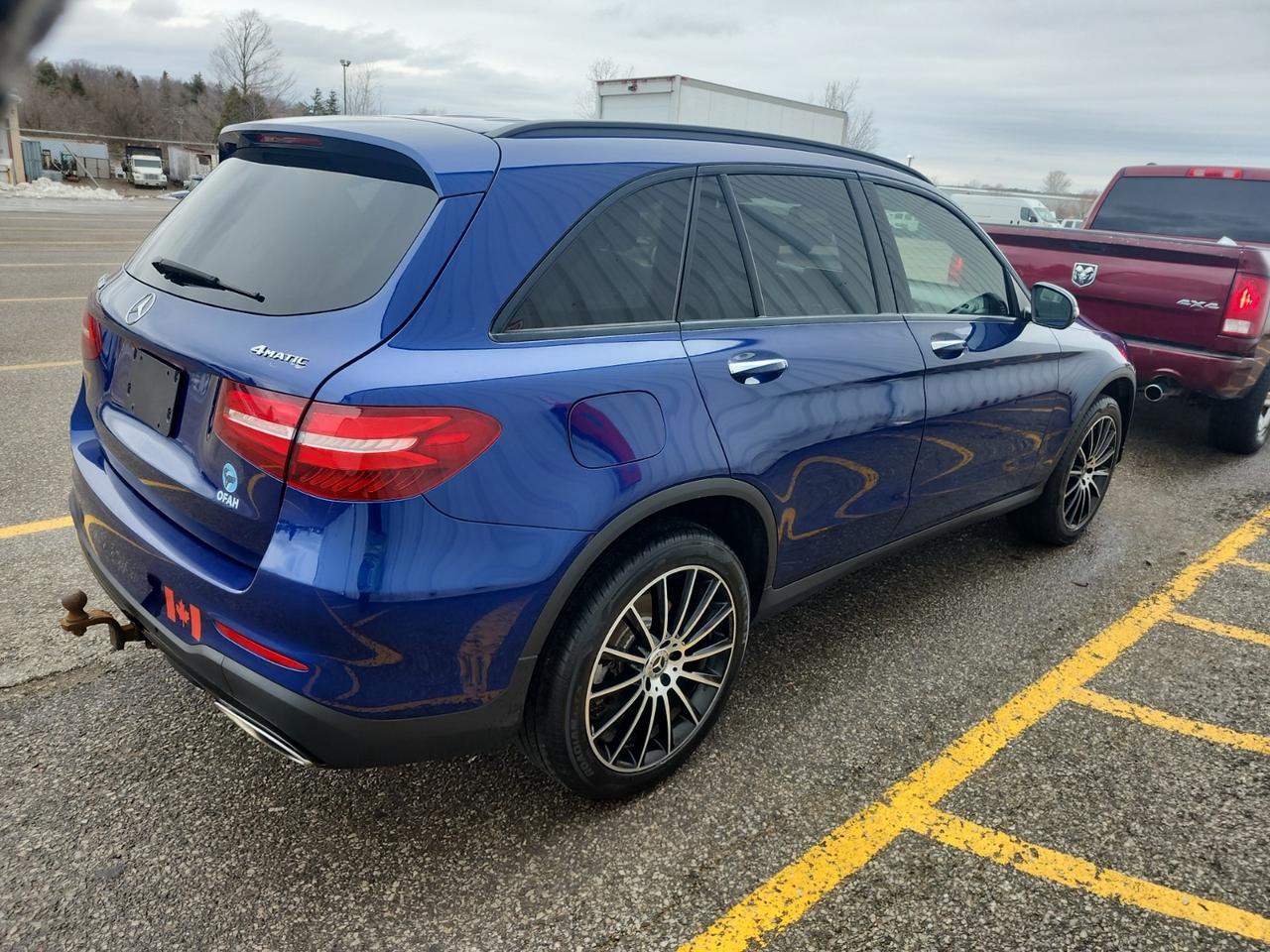 2018 Mercedes-Benz GLC 300 4MATIC | NO ACCIDENTS | 20 INCH RIMS | NAV | PANO | LTHR Photo