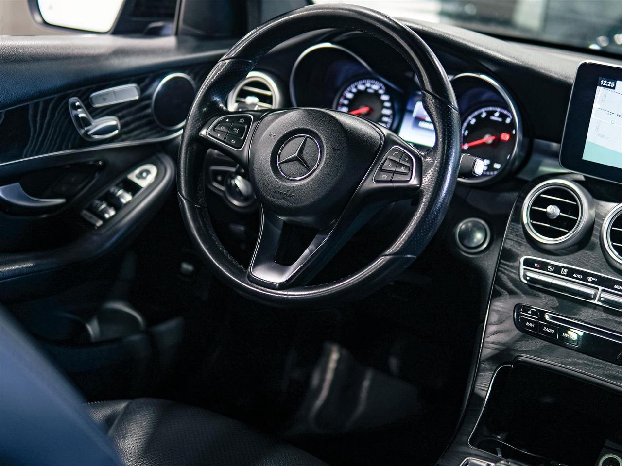 2018 Mercedes-Benz GLC 300 4MATIC | NO ACCIDENTS | 20 INCH RIMS | NAV | PANO | LTHR Photo