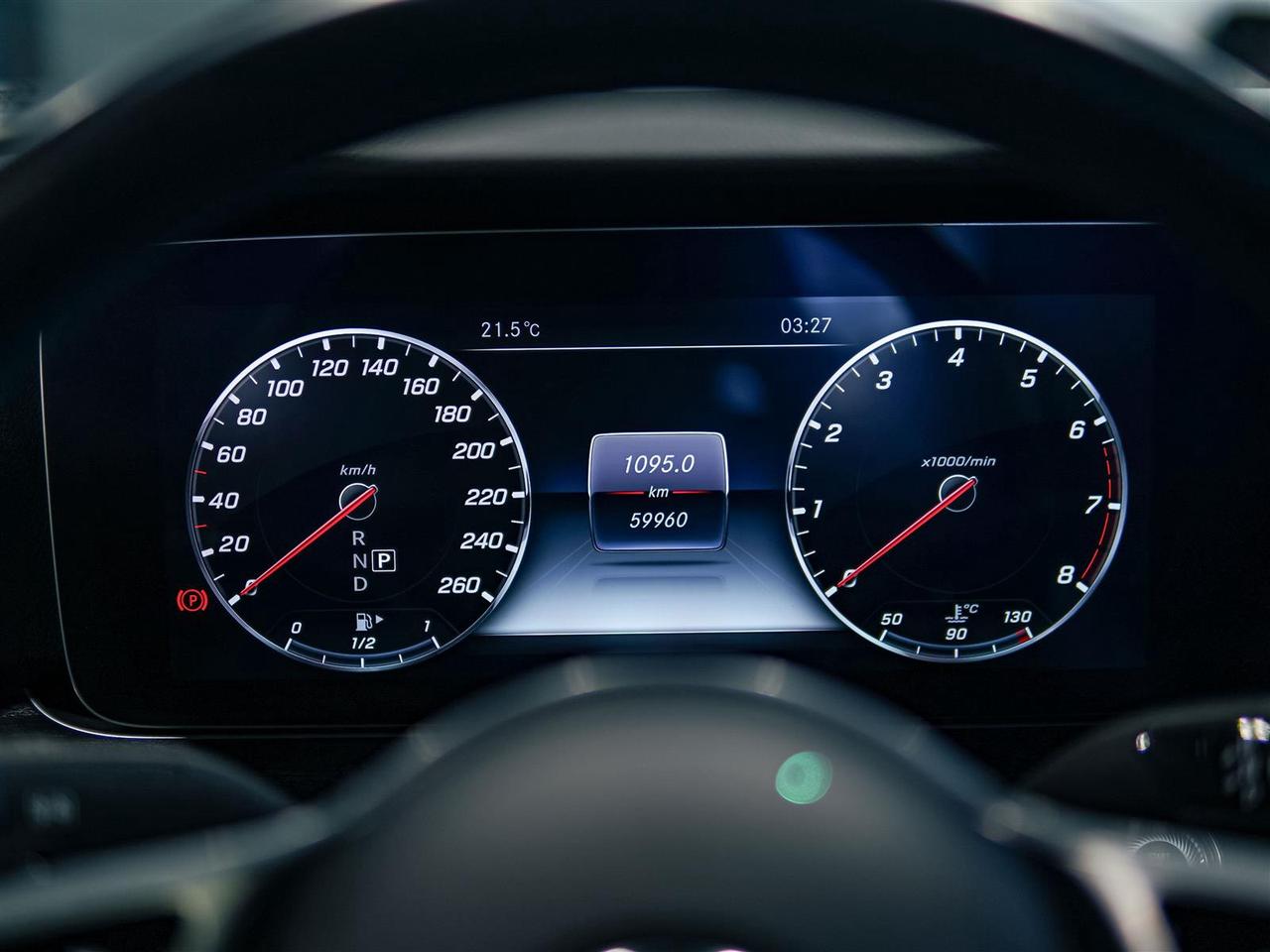 2020 Mercedes-Benz E350 4MATIC | AMG PKG | NO ACCIDENTS | SHOWROOM CONDITION Photo
