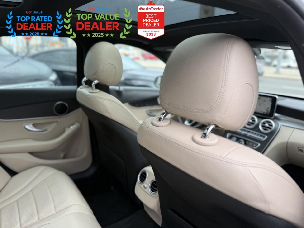 2016 Mercedes-Benz C-Class 300 //AMG PKG | PANO | NAVI | REAR CAMERA Photo