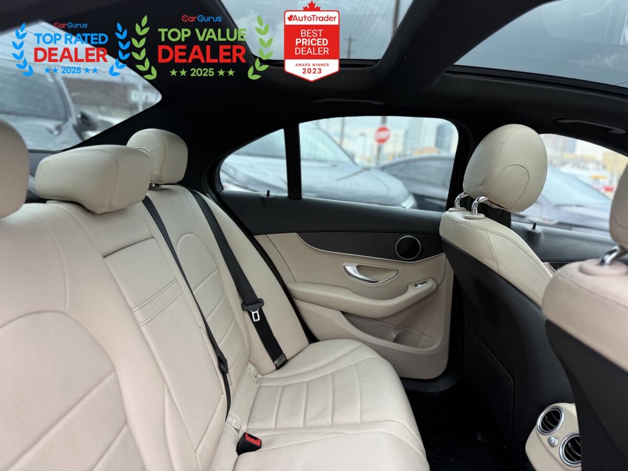 2016 Mercedes-Benz C-Class 300 //AMG PKG | PANO | NAVI | REAR CAMERA Photo