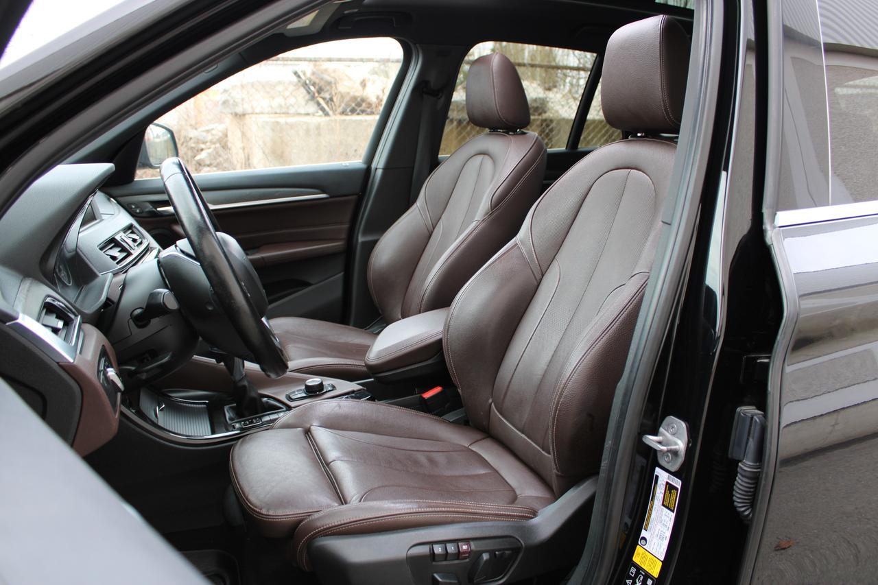 2016 BMW X1 xDrive28i Photo