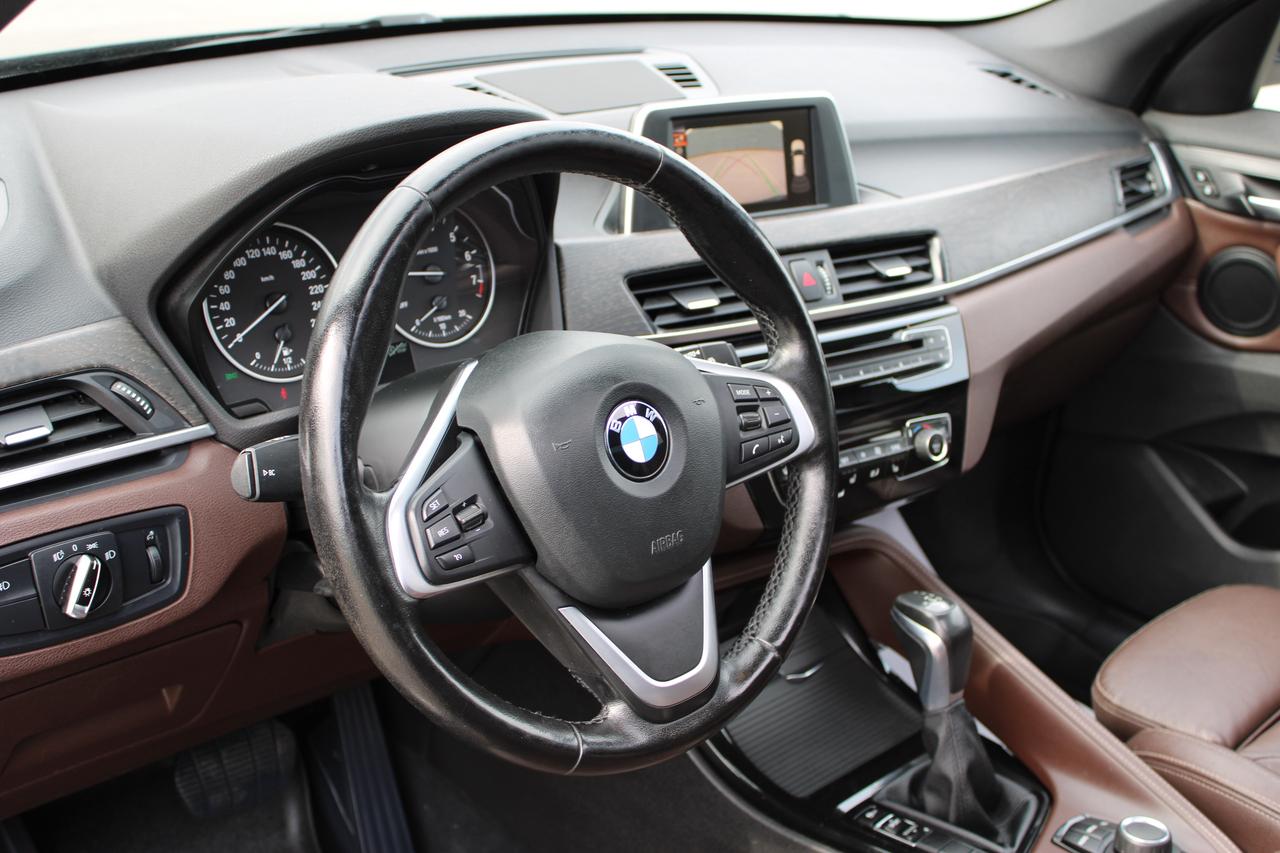 2016 BMW X1 xDrive28i Photo