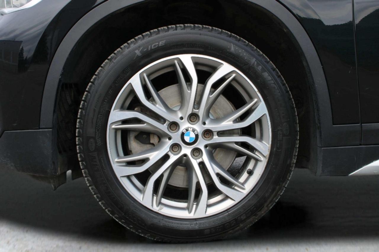 2016 BMW X1 xDrive28i Photo