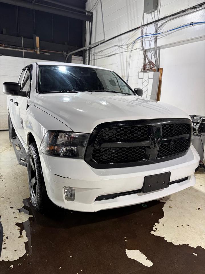 2020 RAM 1500 Classic EXPRESS Photo