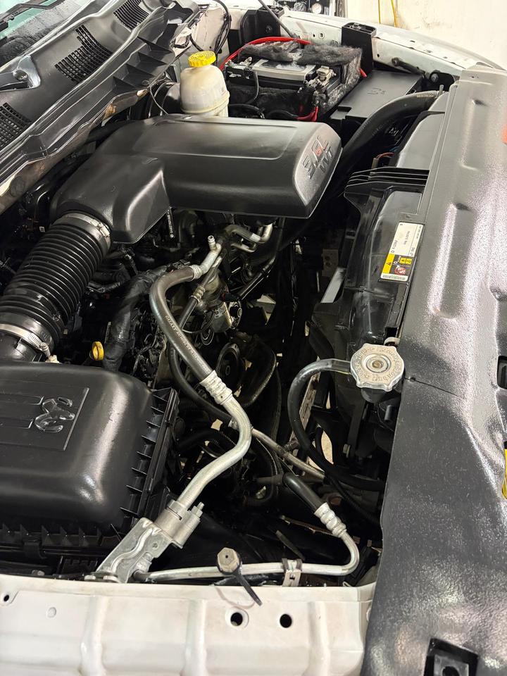 2020 RAM 1500 Classic EXPRESS Photo