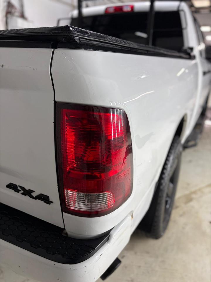 2020 RAM 1500 Classic EXPRESS Photo