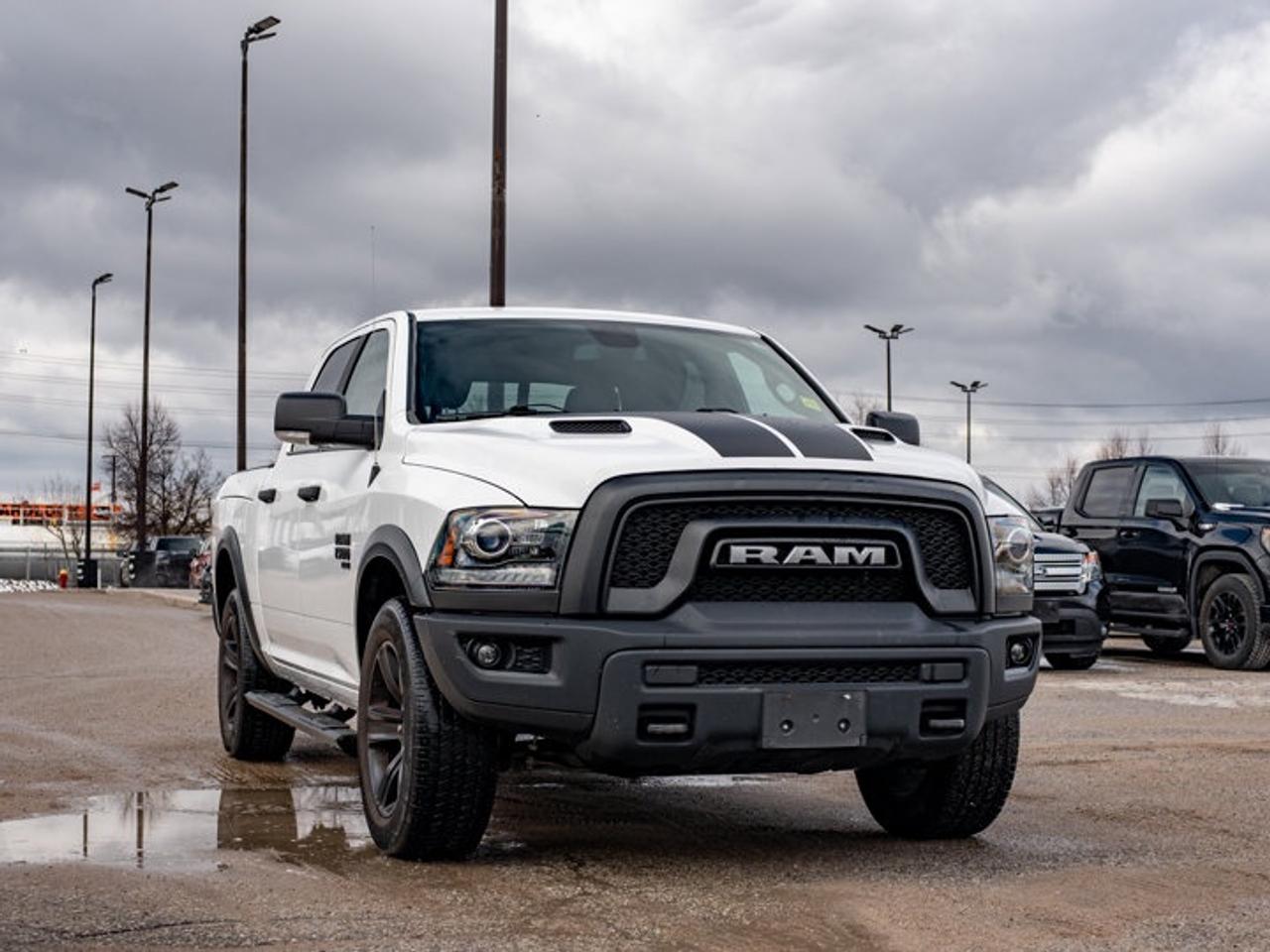 2021 RAM 1500 Classic WARLOCK Photo