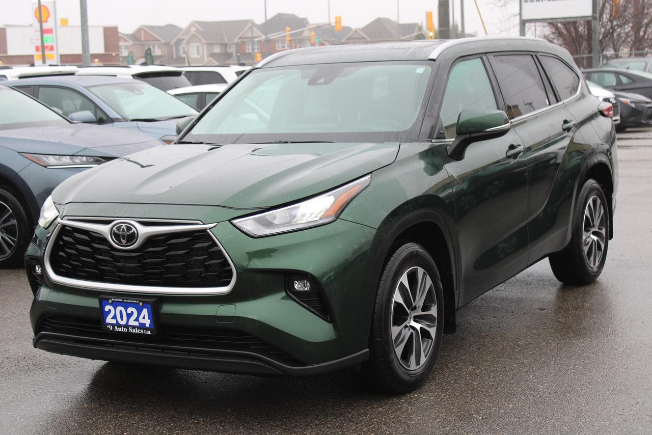 2024 Toyota Highlander XLE Photo