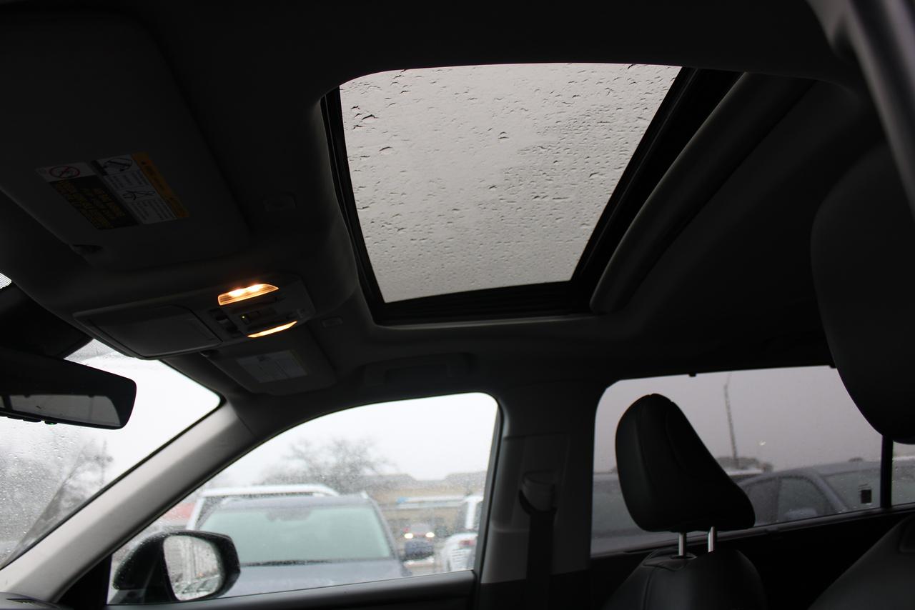 2024 Toyota Highlander XLE Photo