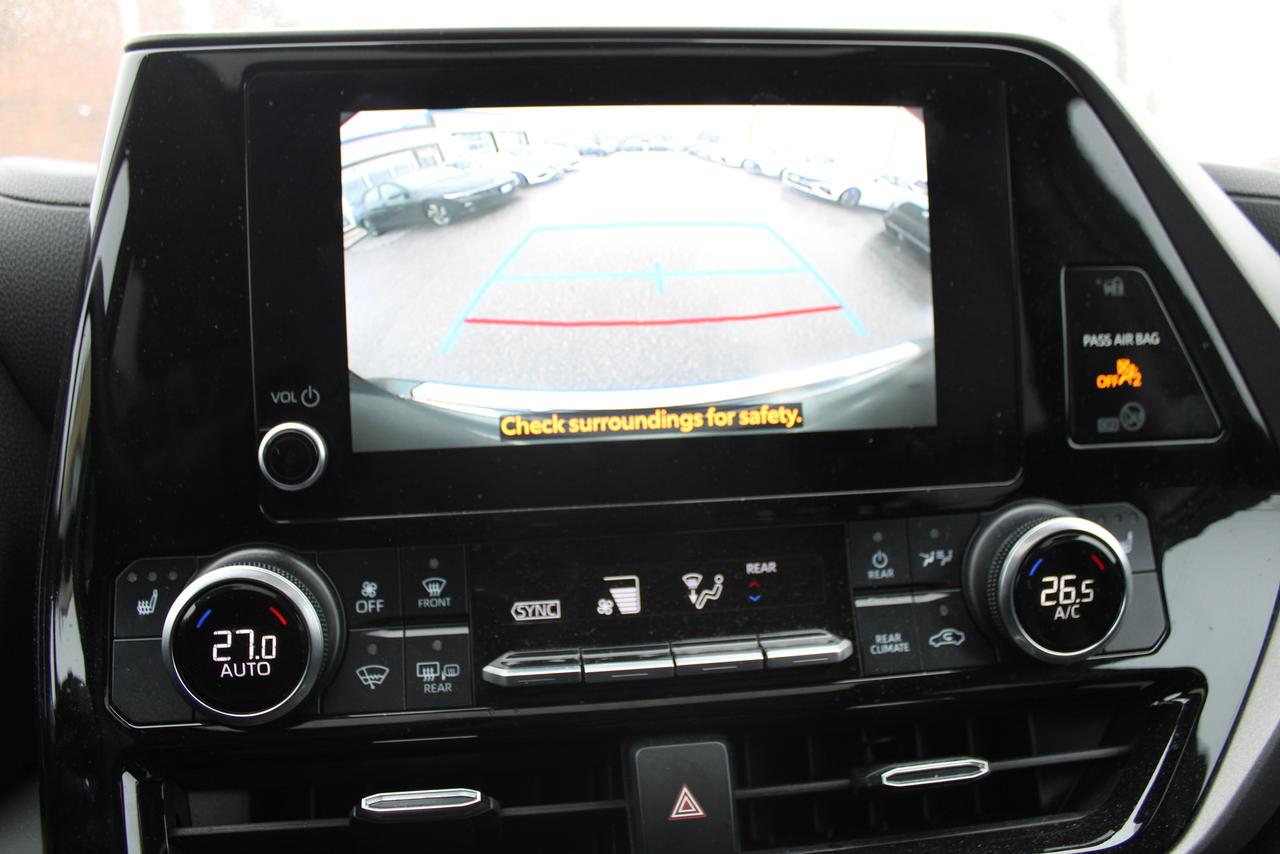 2024 Toyota Highlander XLE Photo