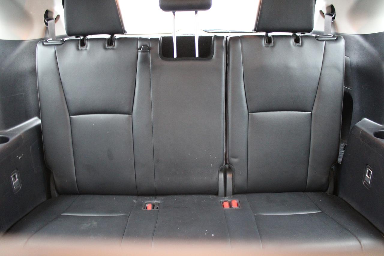 2024 Toyota Highlander XLE Photo