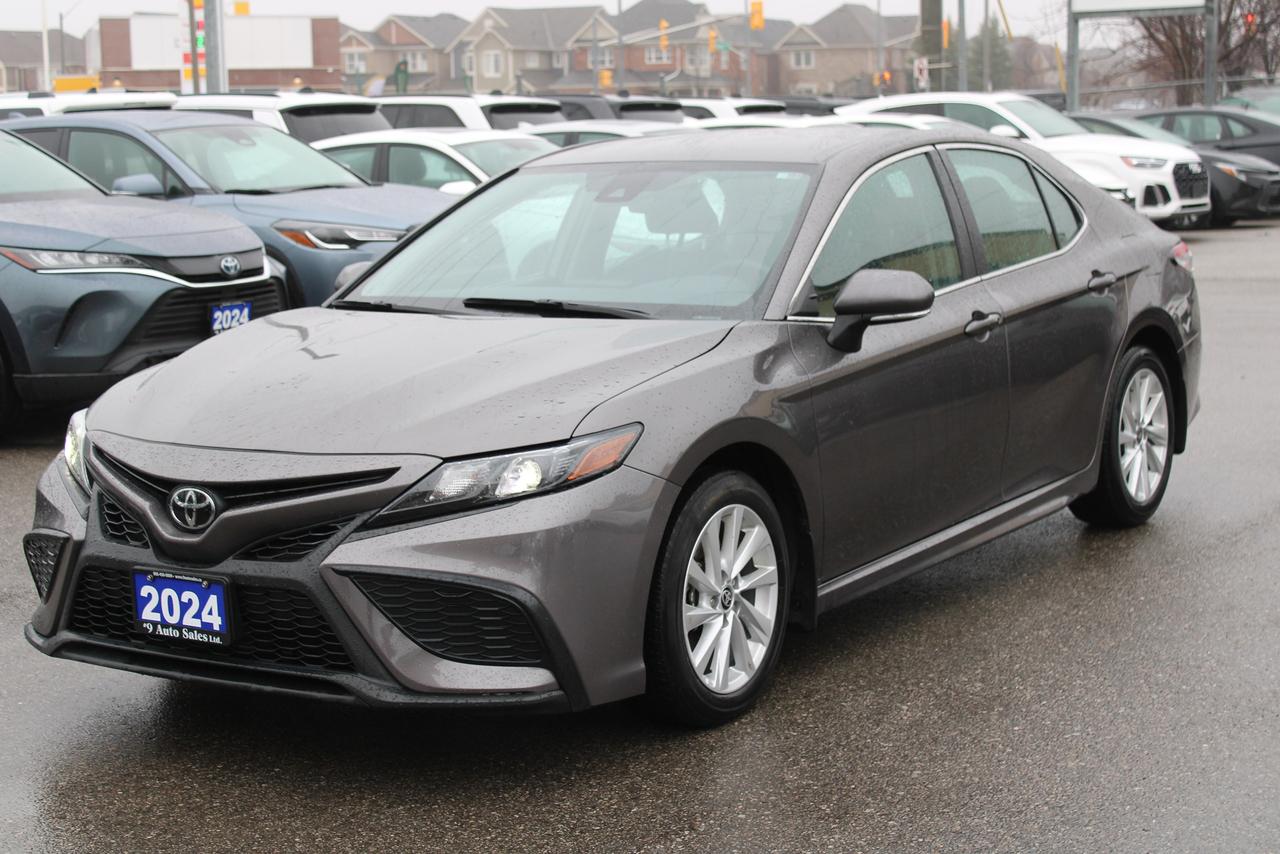2024 Toyota Camry SE Auto Photo