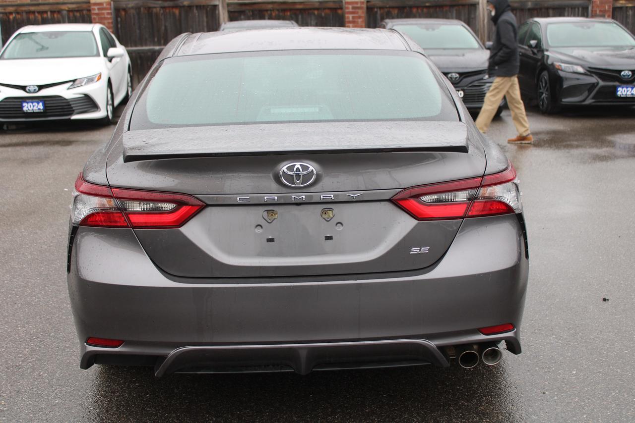 2024 Toyota Camry SE Auto Photo