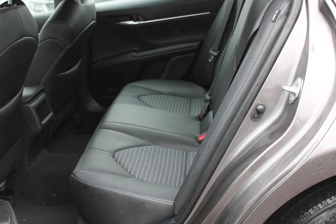 2024 Toyota Camry SE Auto Photo