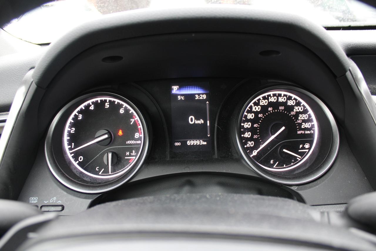 2024 Toyota Camry SE Auto Photo