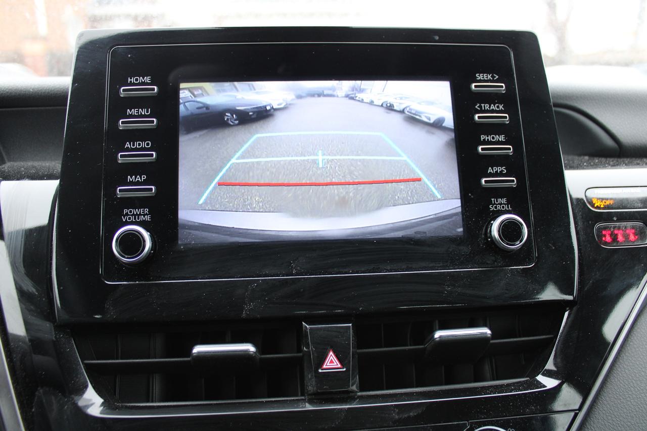 2024 Toyota Camry SE Auto Photo