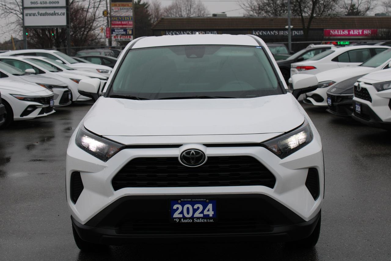 2024 Toyota RAV4 LE AWD Photo2