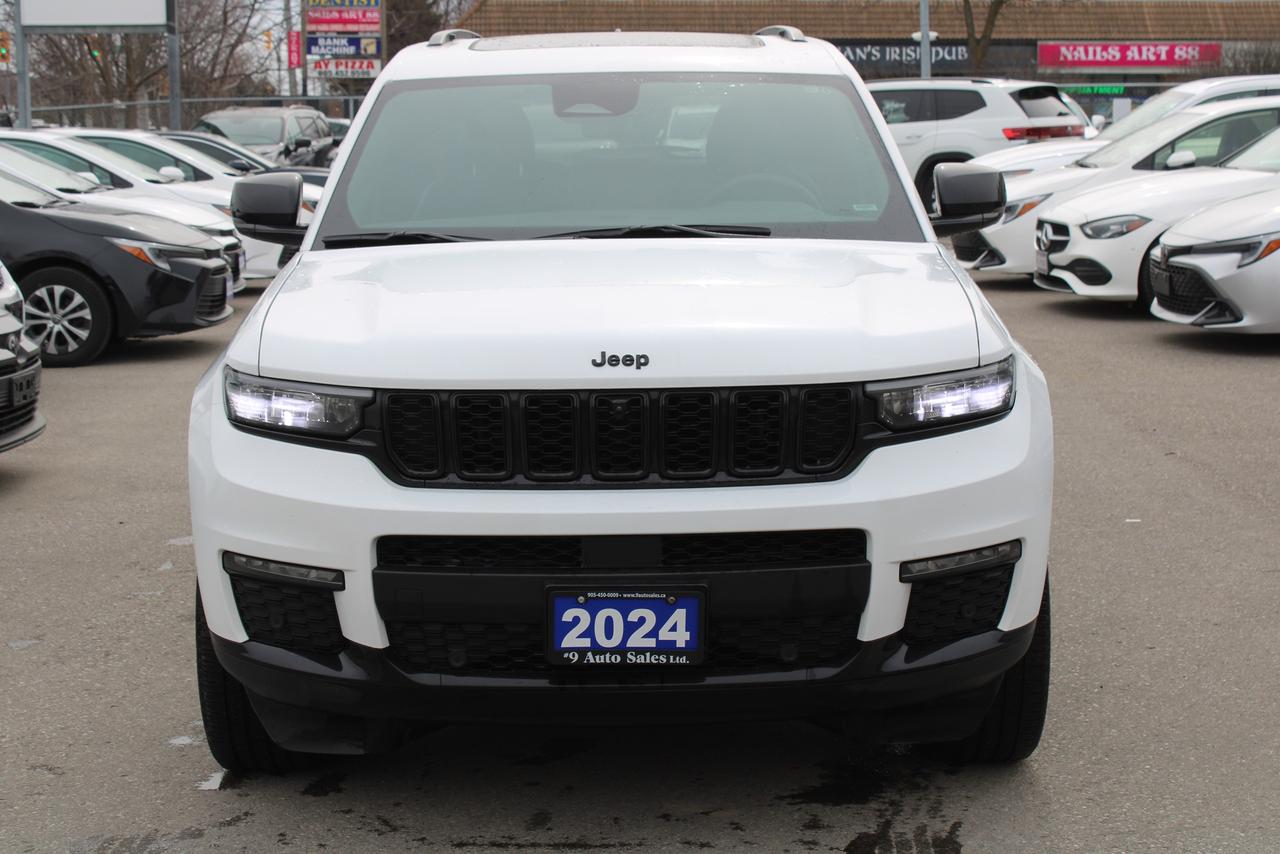 2024 Jeep Grand Cherokee Limited 4x4 6 Passenger Photo