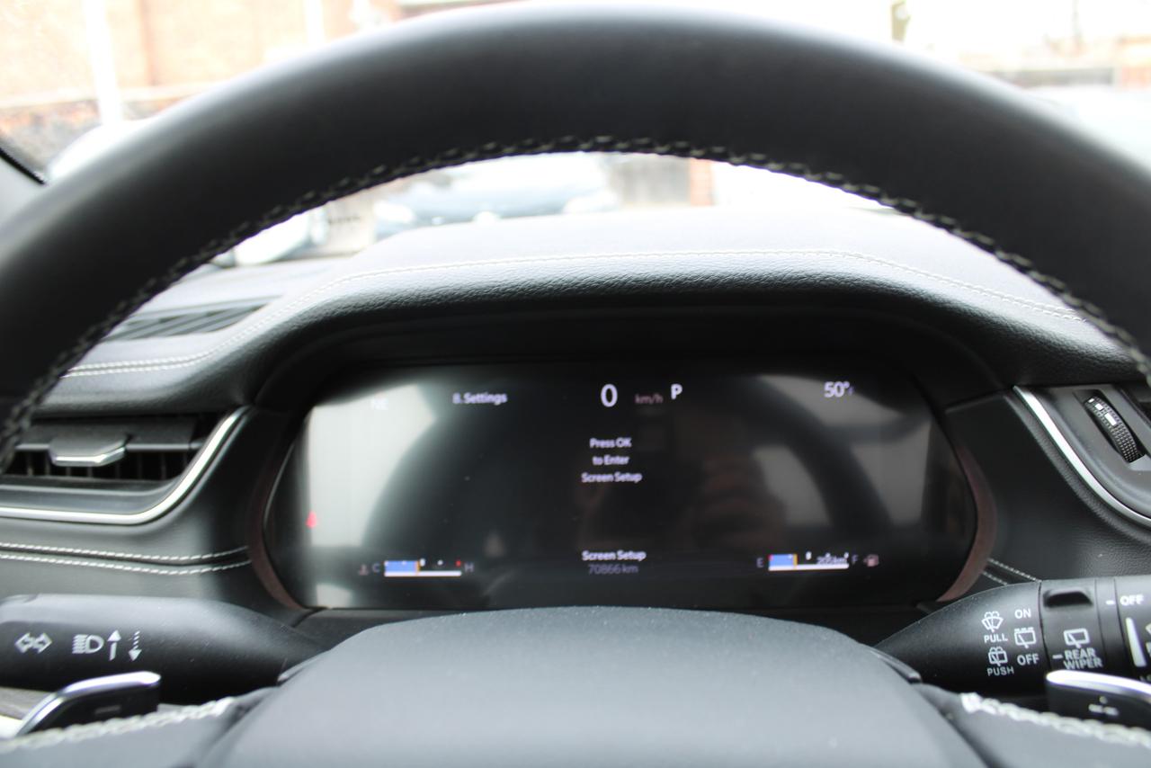 2024 Jeep Grand Cherokee Limited 4x4 6 Passenger Photo