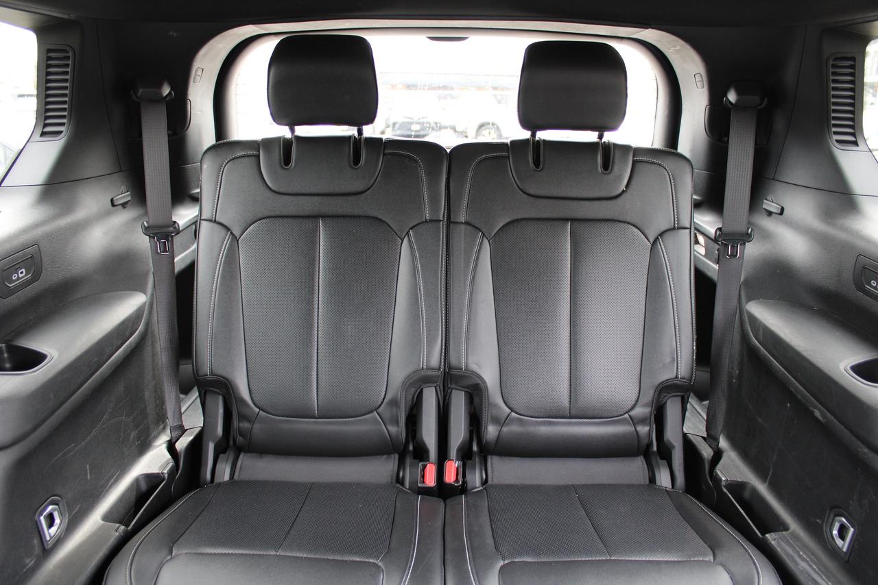 2024 Jeep Grand Cherokee Limited 4x4 6 Passenger Photo