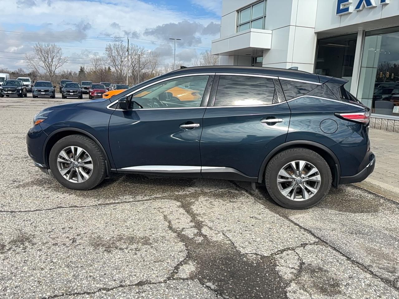 2018 Nissan Murano SV, AWD. MOONROOF, LARGE SCREEN AS TRADED! Photo