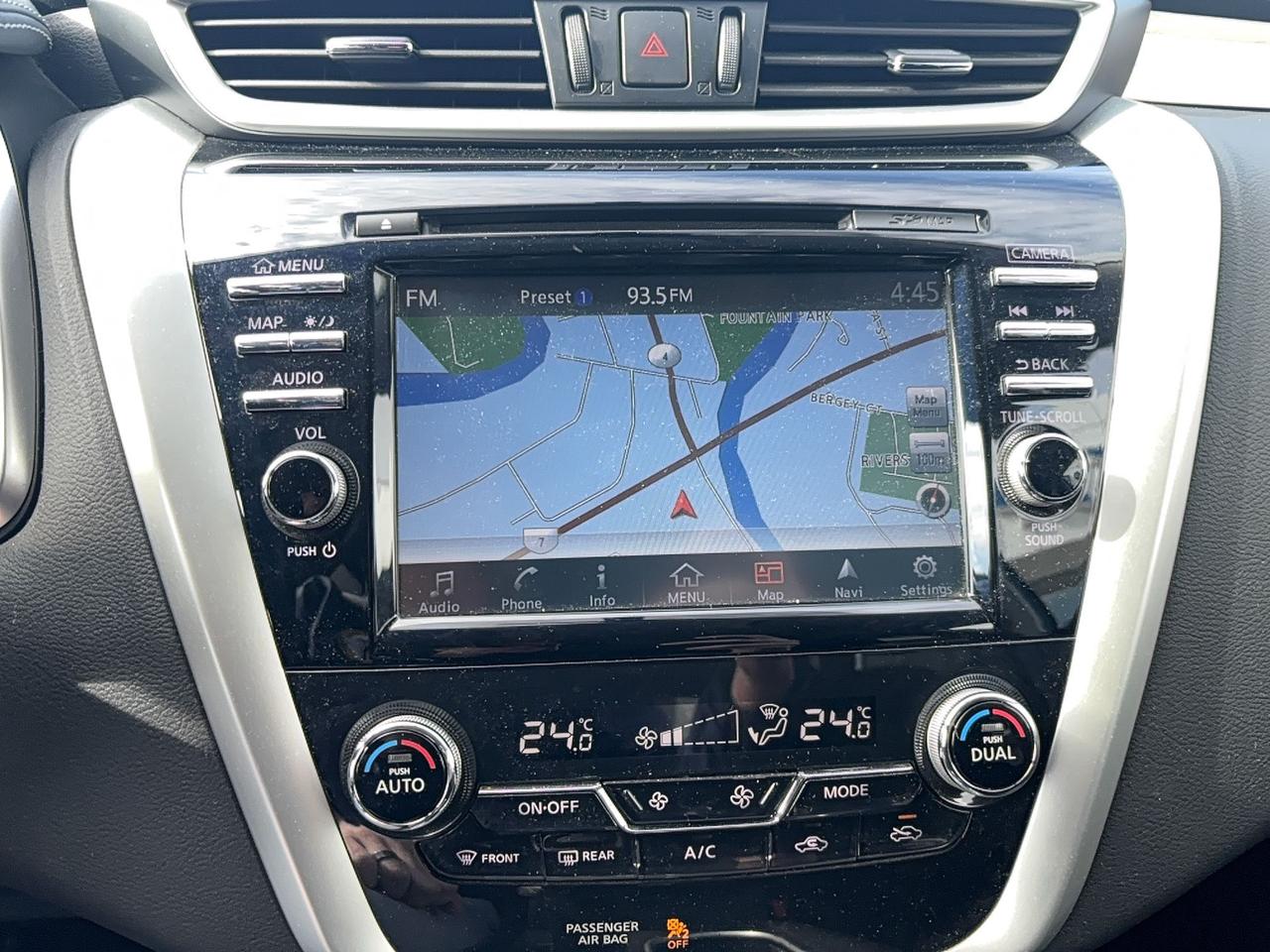 2018 Nissan Murano SV, AWD. MOONROOF, LARGE SCREEN AS TRADED! Photo