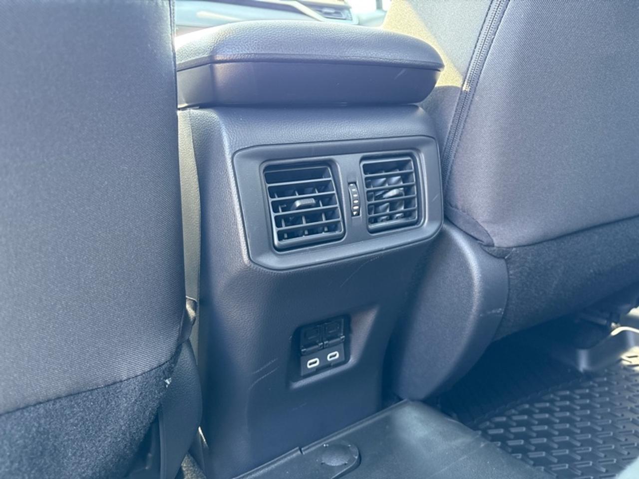 2025 Toyota RAV4 Hybrid XLE  - Sunroof -  Power Liftgate Photo