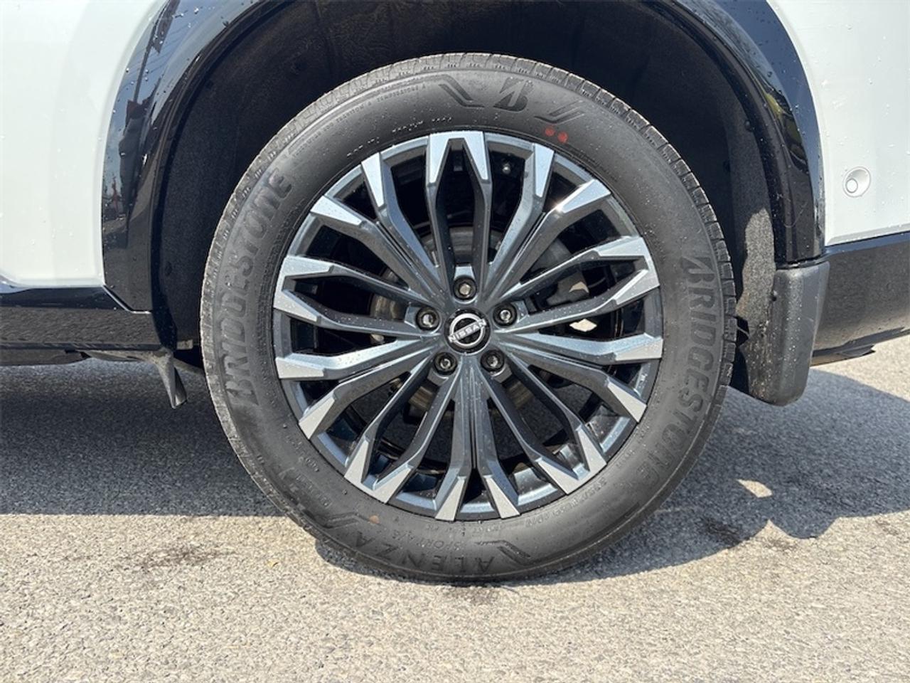 2024 Nissan Rogue Platinum  - HUD -  Leather Seats Photo