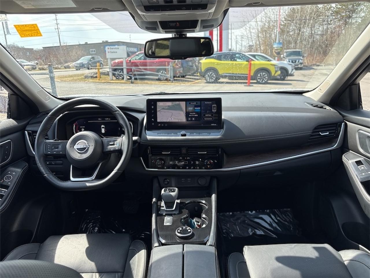 2024 Nissan Rogue Platinum  - HUD -  Leather Seats Photo