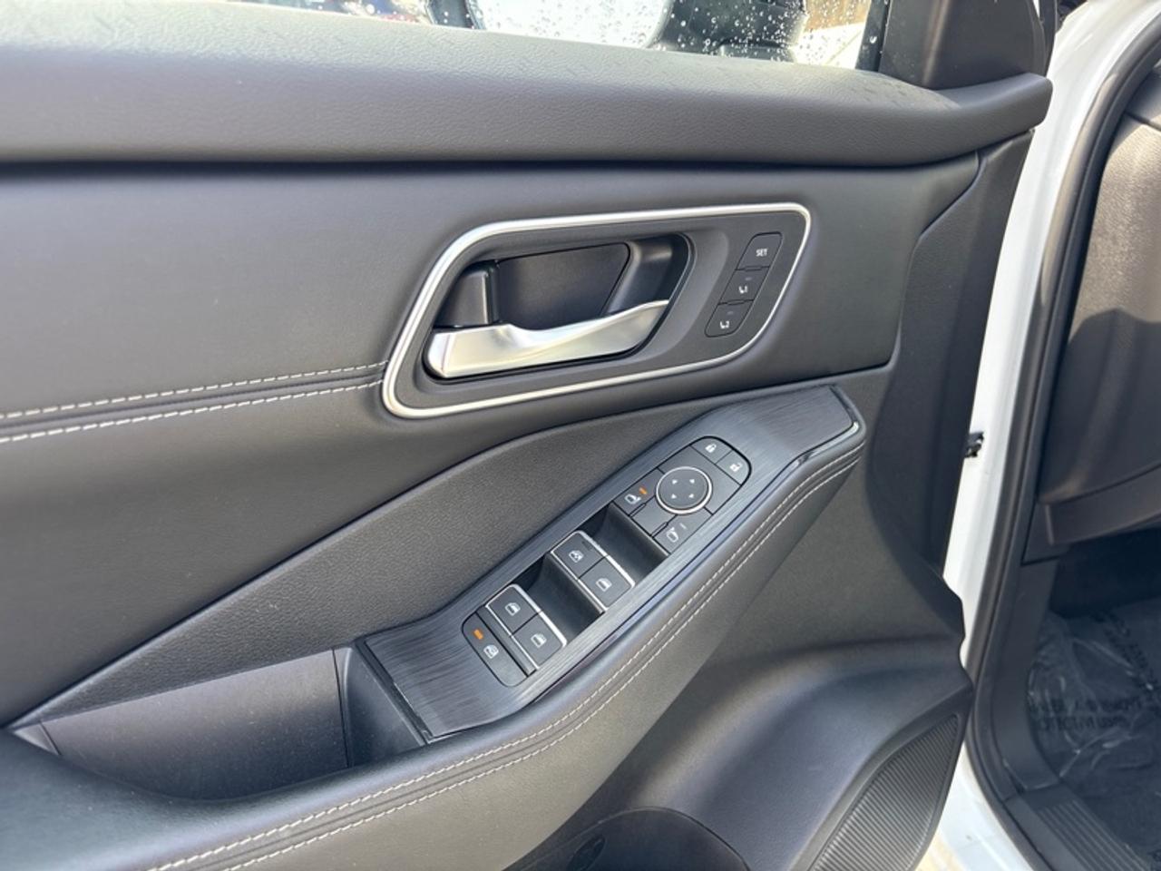 2024 Nissan Rogue Platinum  - HUD -  Leather Seats Photo