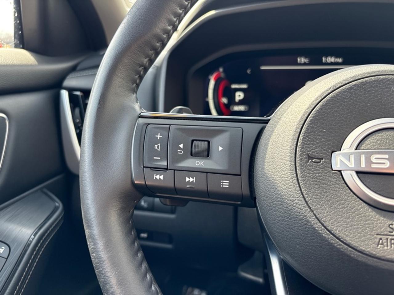 2024 Nissan Rogue Platinum  - HUD -  Leather Seats Photo