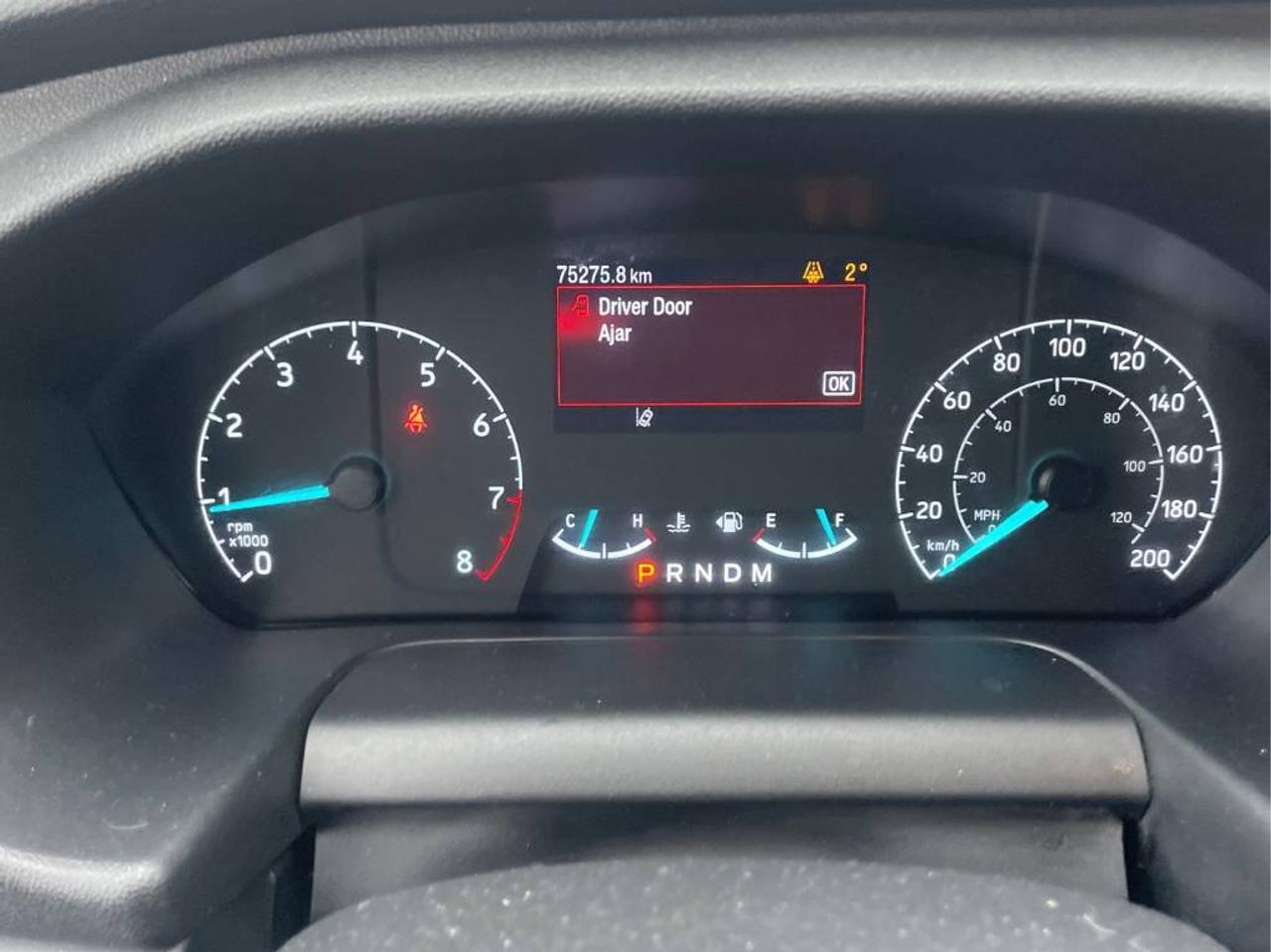 2022 Ford Transit XLT 12 passnger Photo