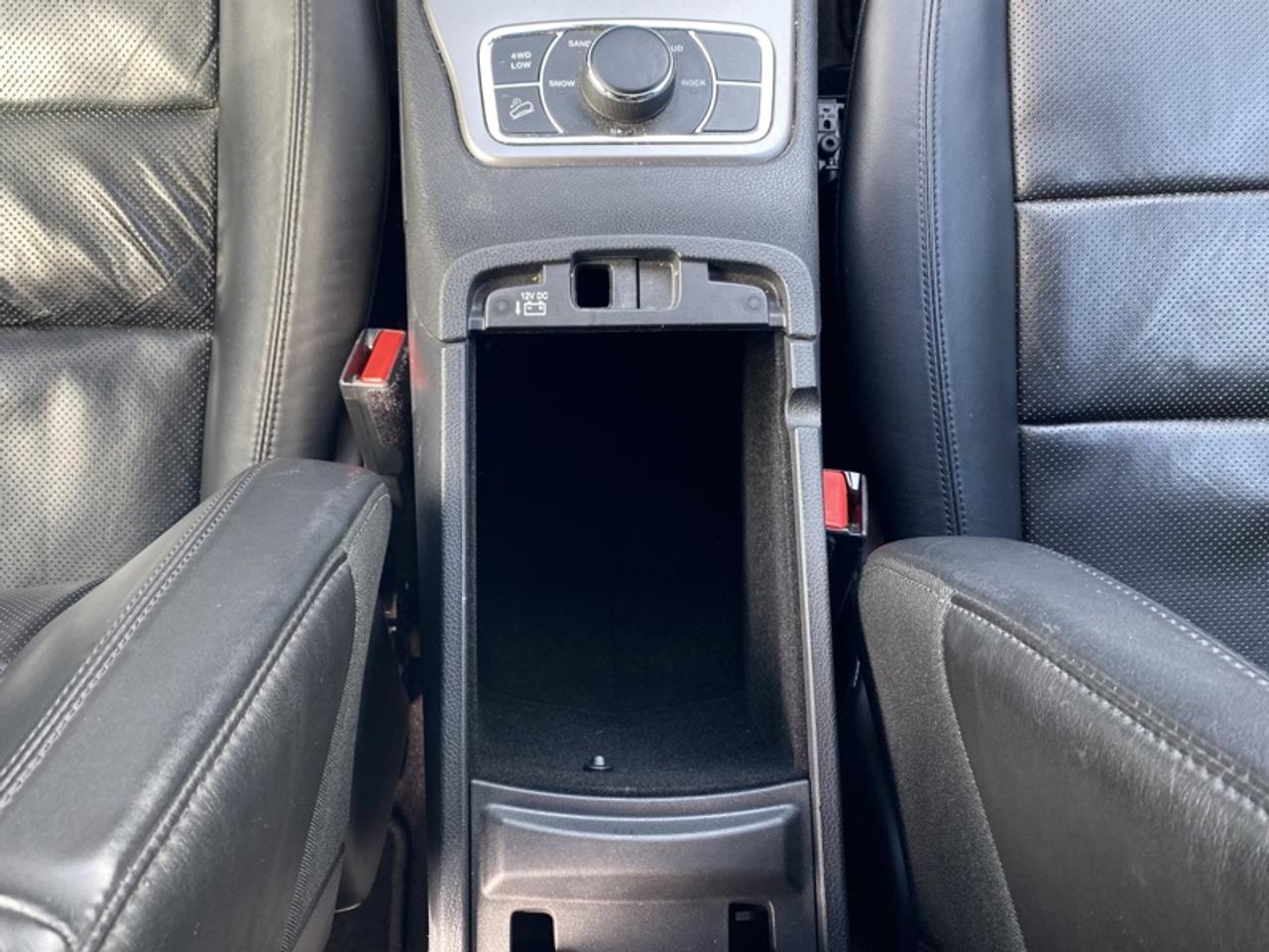 2018 Jeep Grand Cherokee Limited  - Leather Seats Photo