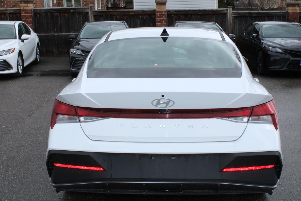 2025 Hyundai Elantra Preferred IVT w/Tech Pkg Photo2