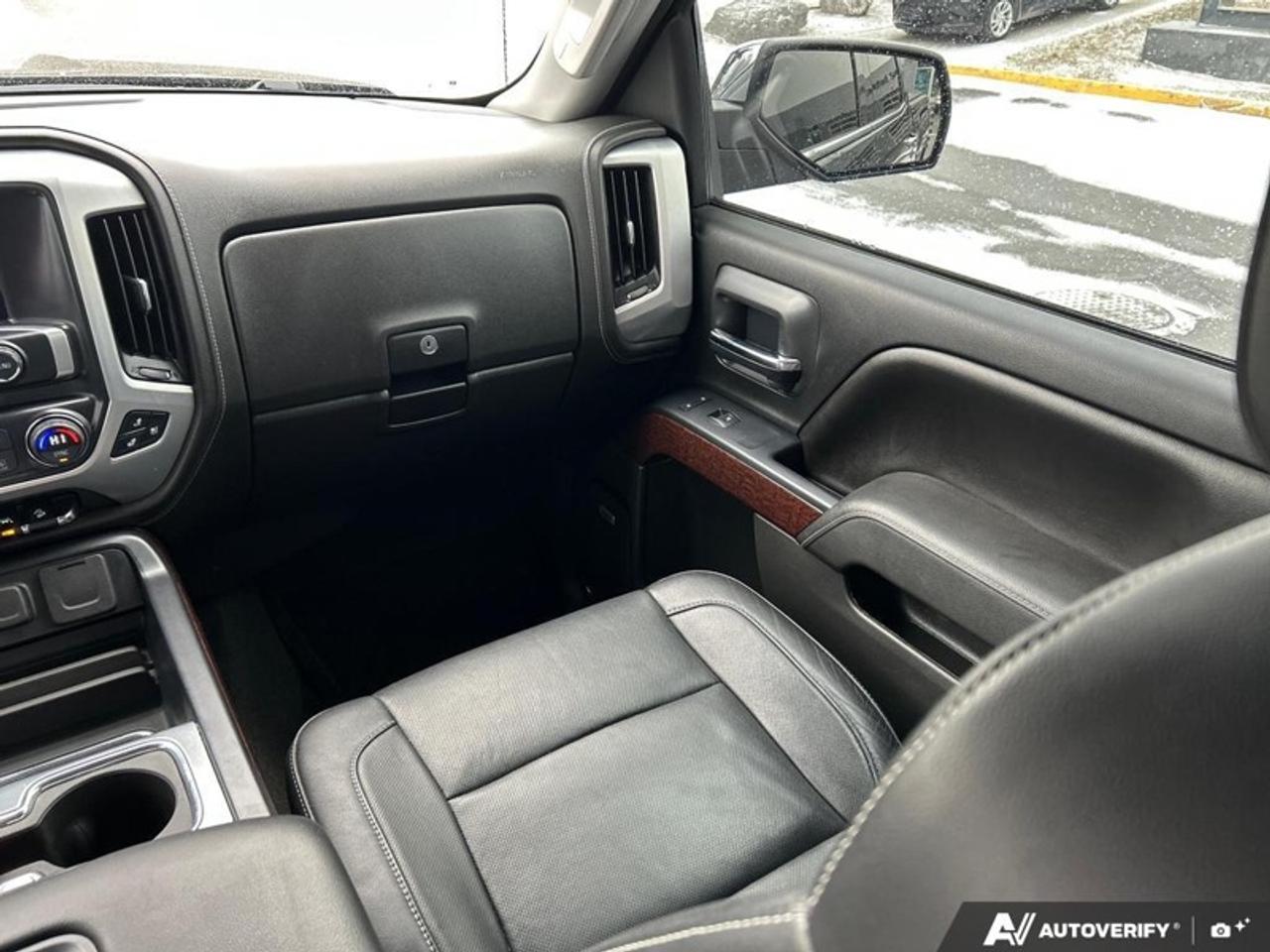 2016 GMC Sierra 1500 SLT  - Leather Seats -  Heated Seats Photo